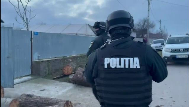 Caz șocant în România: Un copil de trei ani, ucis în bătaie de mamă și partenerul ei