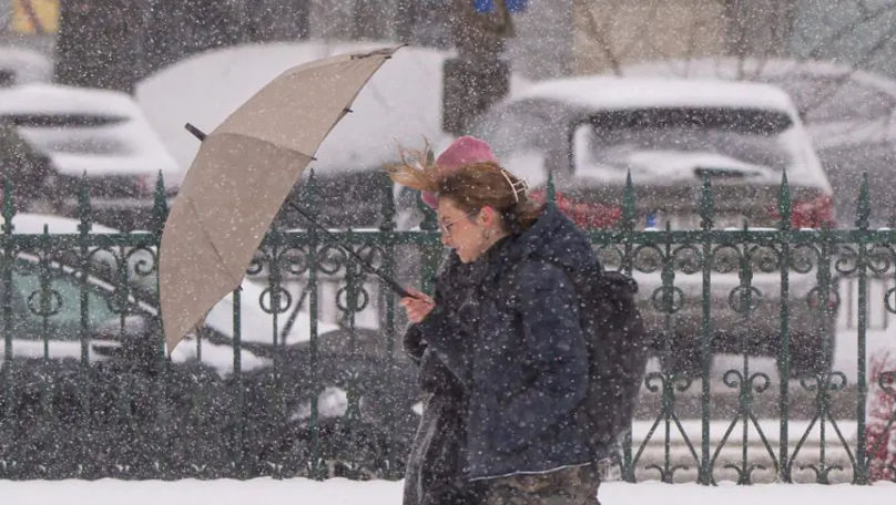Meteo 15 februarie 2026: Ploi și lapoviță. Ce temperaturi vom avea