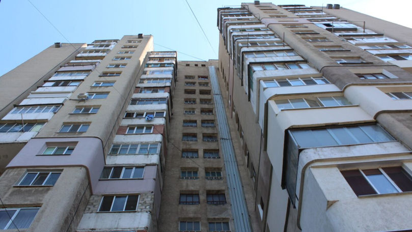 Asociațiile de proprietari pot primi finanțare pentru auditul energetic al blocurilor