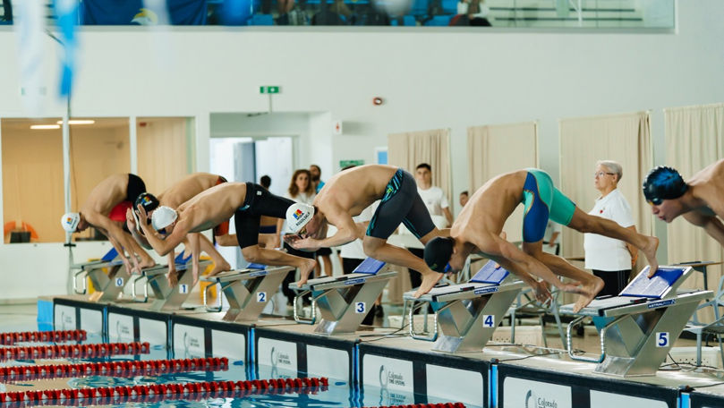 Record național și curse spectaculoase la Campionatul Moldovei la natație