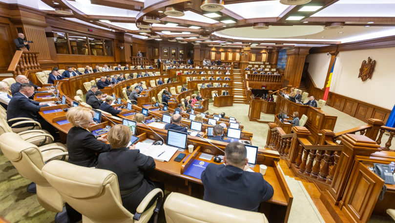 Parlamentul modifică procedura de numire în Comisia de Vetting