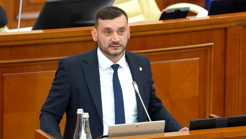 Partidul Nostru a solicitat audieri în Parlament în legătură cu degradarea drumurilor