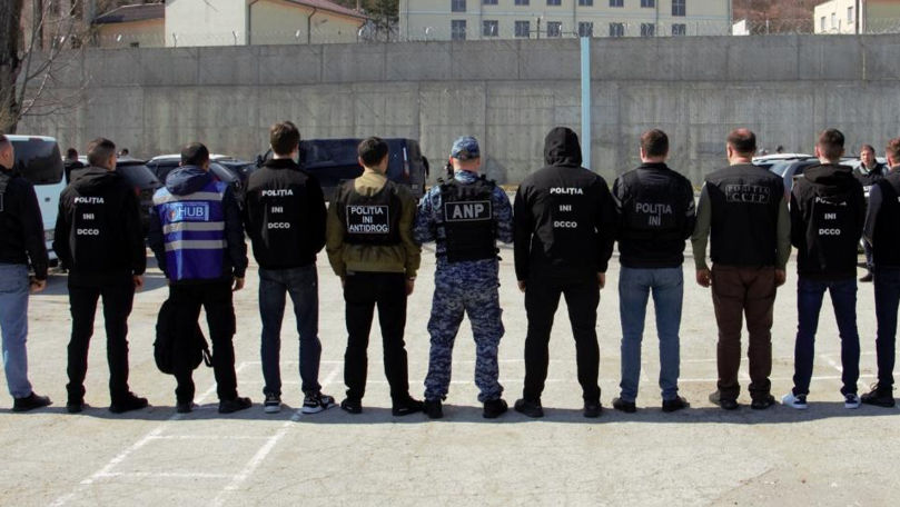 Percheziții la Brănești: Deținuți, suspectați că alimentau „visteria criminală”
