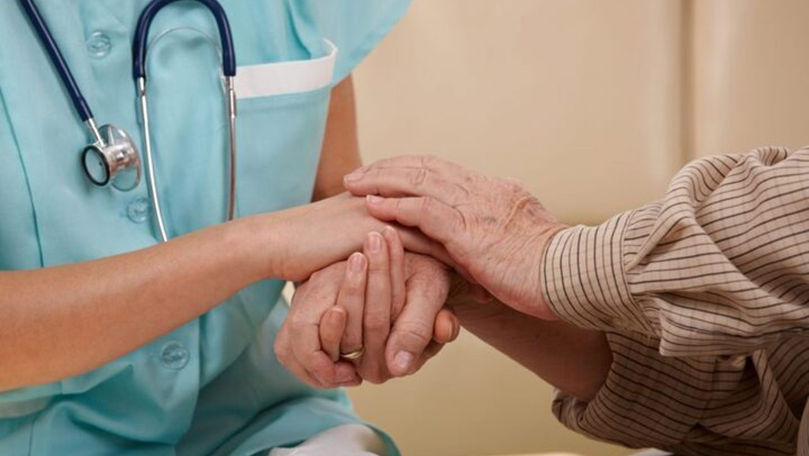 Servicii medicale la domiciliu și sprijin psihologic: Suma alocată de CNAM în 2025