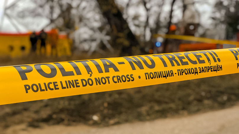 Cadavrul unei femei, găsit pe teritoriul unui cimitir din Fălești