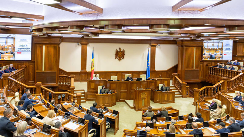 Societatea civilă cere mai multă transparență în noul Cod al Parlamentului