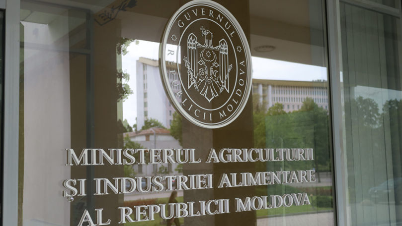 Ministerul Agriculturii și Industriei Alimentare îndeamnă fermierii la dialog