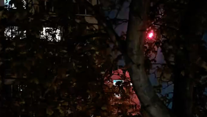 Focuri de artificii, lansate de la balconul unui apartament din Chișinău