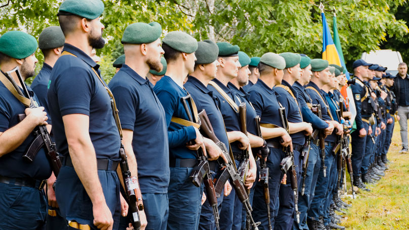 Prin fum, noroi și luptă: Opt polițiști de frontieră au obținut Bereta de Onoare