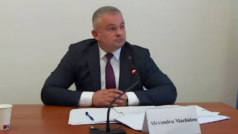 Soția procurorului general, angajată la firma unor persoane vizate în dosare penale