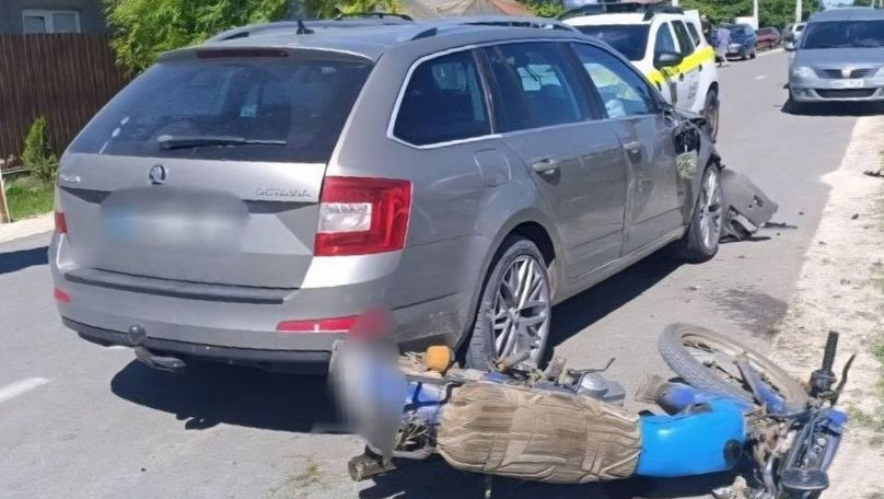 Accident grav la Izvoare: Un motociclist și pasagerul său au murit pe loc