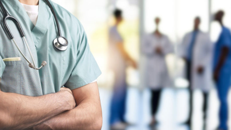 Tinerii medici nu vor mai fi repartizați în raioane? Ce cred directorii de spitale