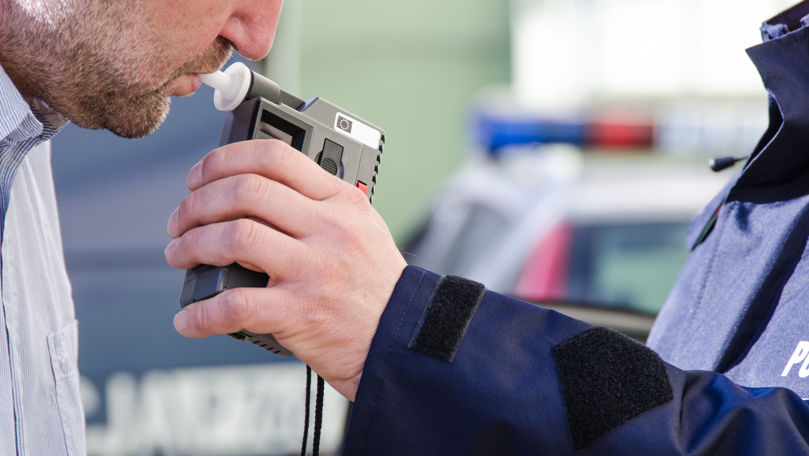 Un bărbat condamnat de trei ori pentru abateri în trafic, trimis după gratii