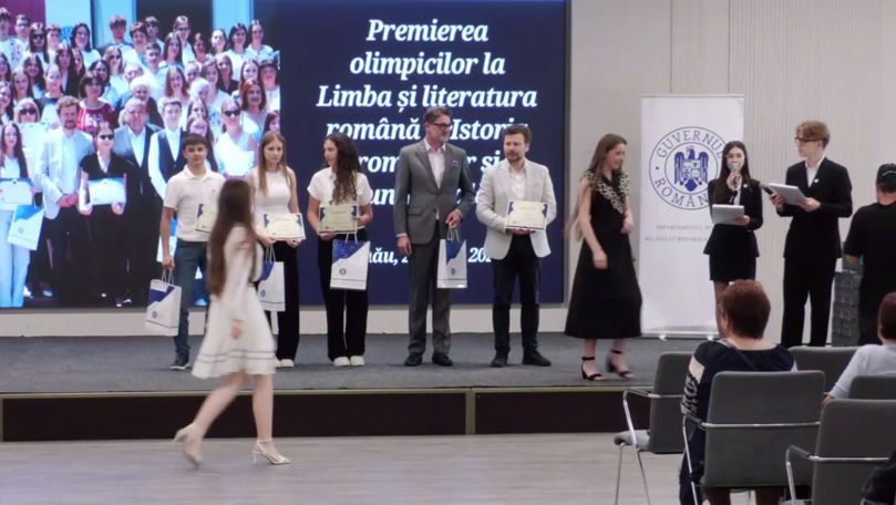 Elevii olimpici la limba română și istorie, premiați de DRRM