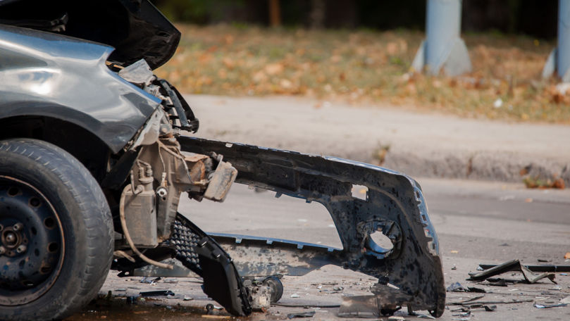 Accident în lanț pe bulevardul Dacia din Chișinău. Patru automobile au fost implicate