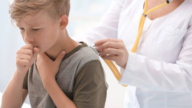 Virozele de vară nu dispar: Medicii explică de ce copiii continuă să se îmbolnăvească