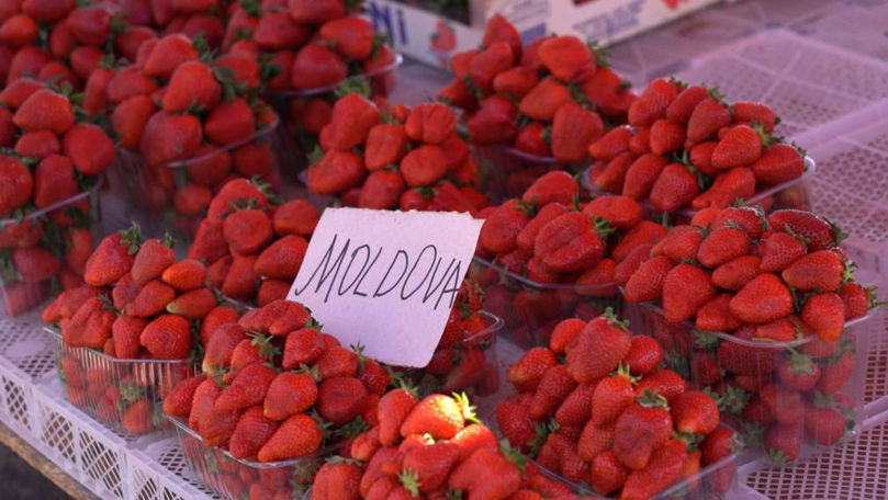 Prețurile unor fructe de sezon, însă producătorii se confruntă cu efectele înghețurilor de primăvară