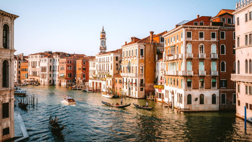 Veneția ar putea majora la 50 de euro taxa pentru turiștii de o zi