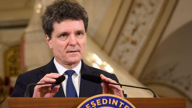 Nicușor Dan cere partidelor parlamentare propuneri pentru formarea unui guvern minoritar