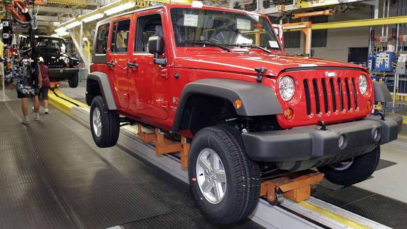 Peste 1,3 milioane de Jeep-uri, rechemate în service. Există risc de incendiu
