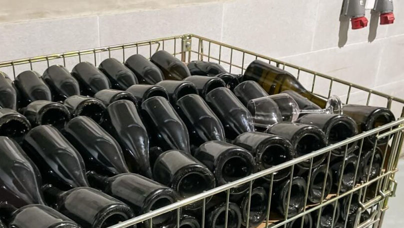 Fabrica de sticlă din Chișinău, scoasă la privatizare