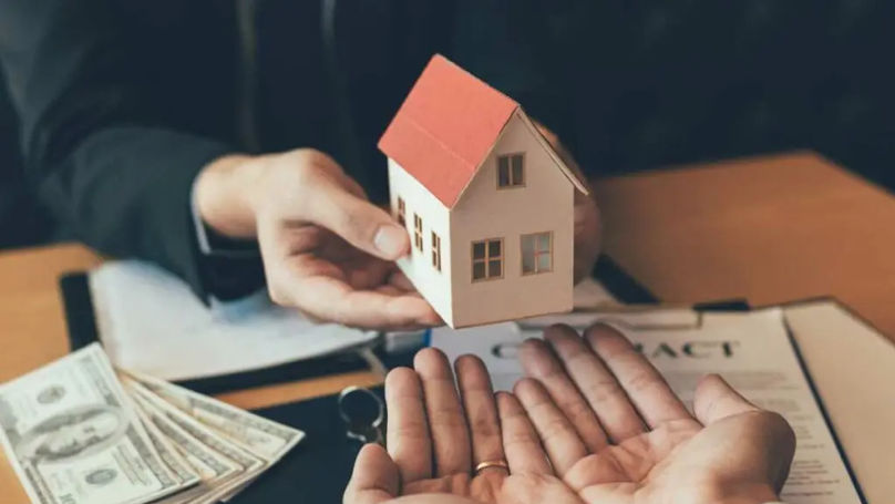 IPRE: Tot mai puține tranzacții pe piața imobiliară. Locuințele rămân scumpe