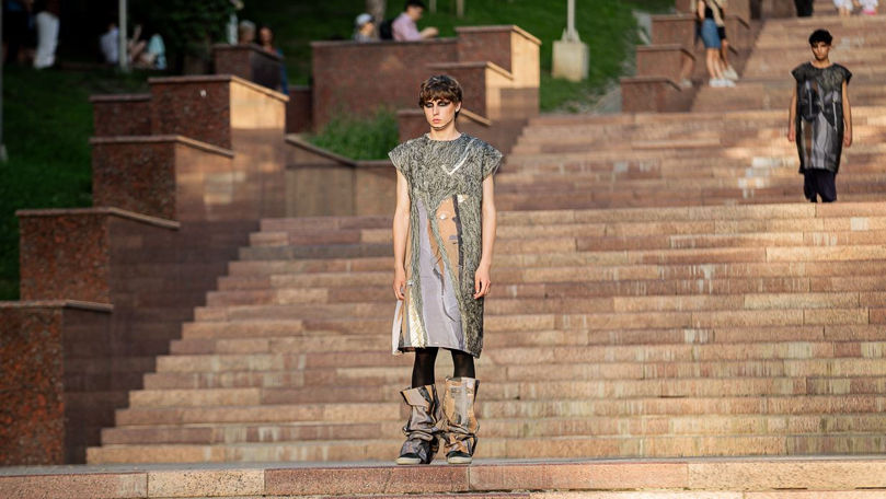 Univer Art Fashion: Tinerii designeri își vor prezenta creațiile la Valea Morilor