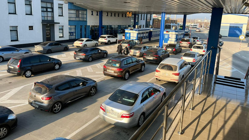 Situația la frontieră: Peste 69.000 de traversări. Încălcările depistate