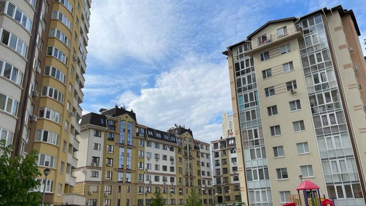 Locuințele s-ar putea scumpi: Agențiile imobiliare critică noile măsuri fiscale