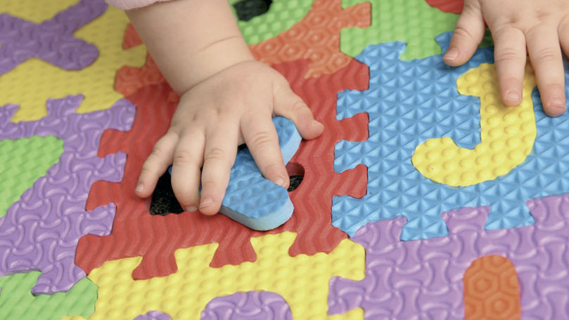 Specialist: Intervenția timpurie este cheia pentru dezvoltarea copiilor cu autism