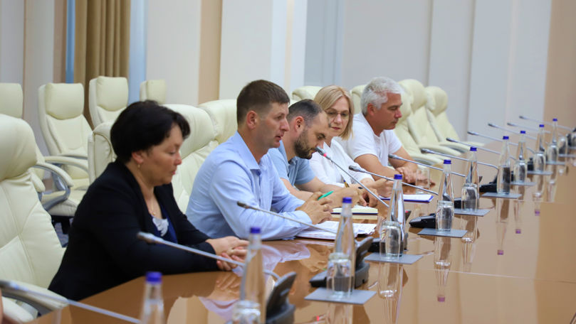 Reprezentanții fermierilor au discutat cu premierul. Ce promite Guvernul
