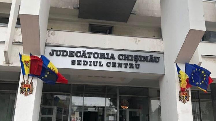 Reacția Judecătoriei Chișinău după perchezițiile CNA la sediul Centru