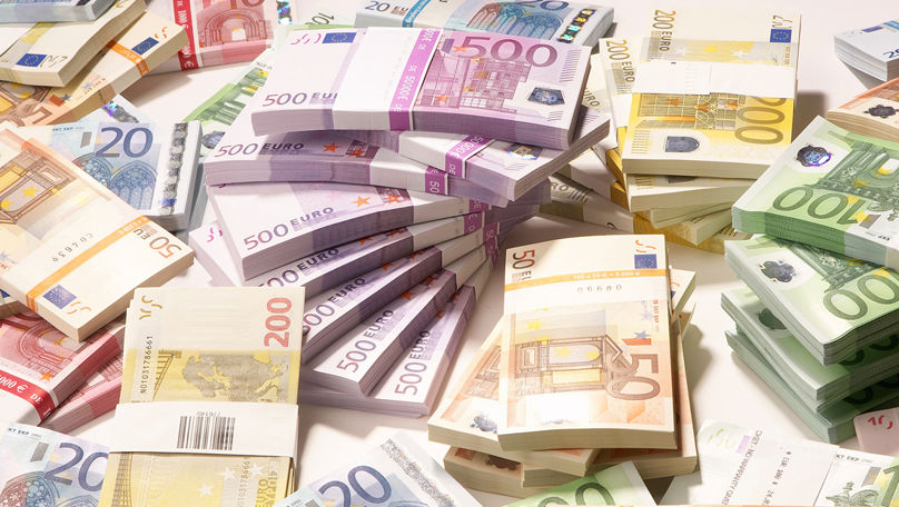 Trecerea la euro ca monedă de referință: BNM anunță câte milioane au fost economisite