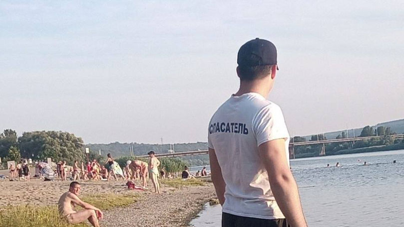 Un bărbat, la un pas de a se îneca în Nistru: Salvatorii au efectuat manevrele de resuscitare