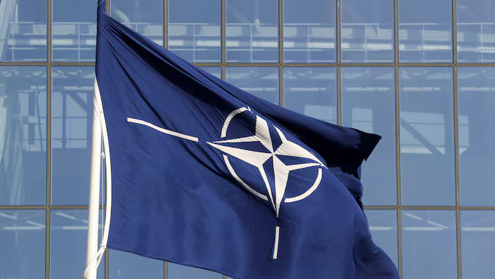 NATO își extinde rețeaua de depozite și conducte de carburanți spre est, inclusiv în România