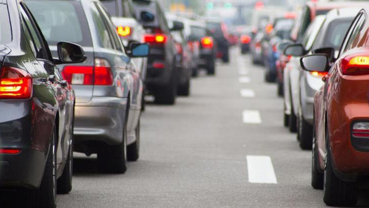 Taxa pentru folosirea drumurilor ar putea fi înlocuită cu cea pe vehicul