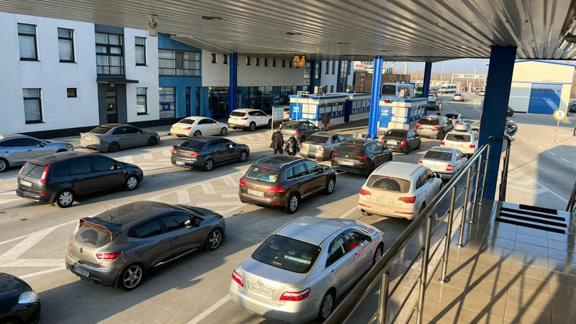 Situația la frontieră: Peste 81.600 de traversări. Încălcările depistate