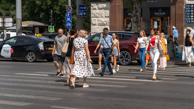 Sondaj: 70% dintre moldoveni sunt nemulțumiți de viața de acum. Ce speranțe au
