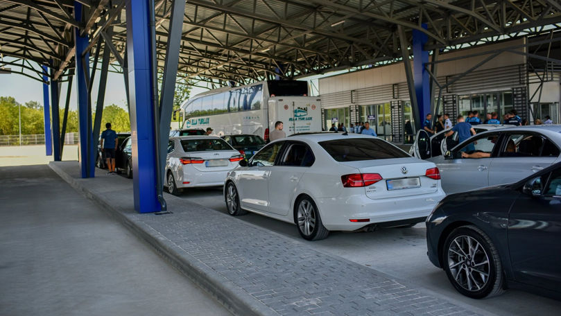 Situația la frontieră: Peste 82.000 de traversări. Încălcările depistate