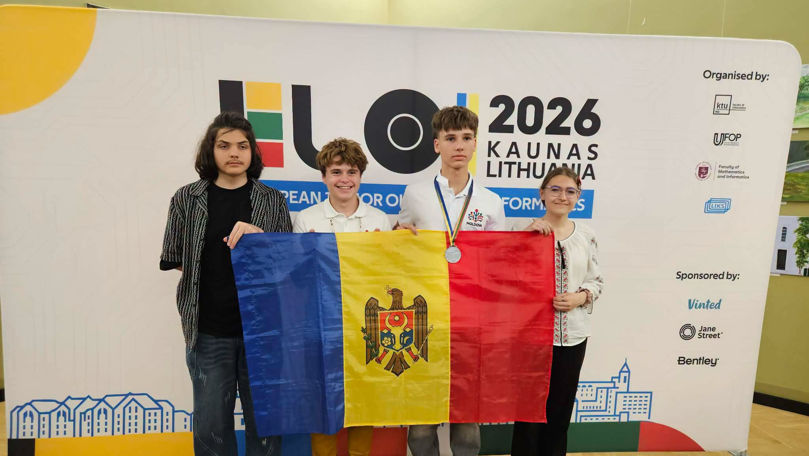 Un elev din Chișinău a obținut argintul la Olimpiada Europeană de Informatică pentru Juniori