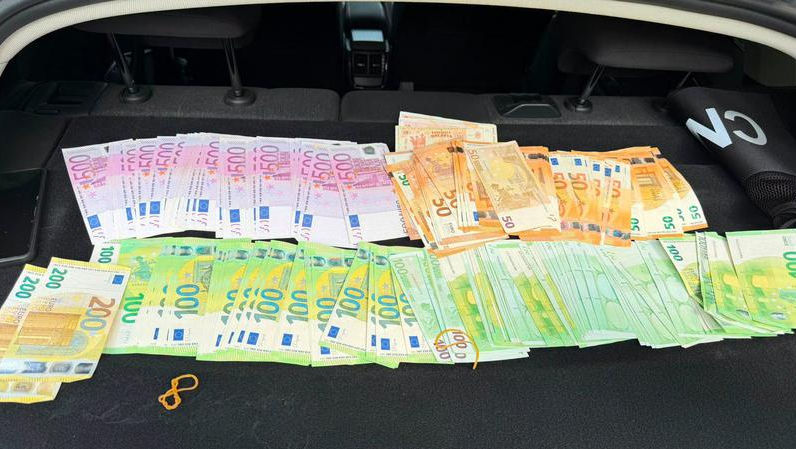 Cine sunt persoanele, cu „funcții de decizie”, reținute după descinderile la Moldatsa