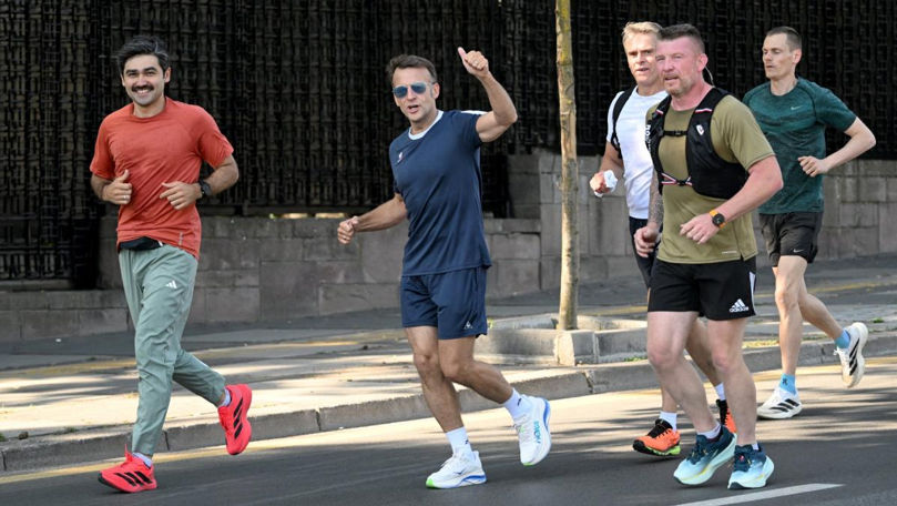 Emmanuel Macron a făcut jogging prin Ankara înainte de Summitul NATO