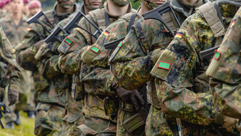 Armata germană ar urma să participe pentru prima dată la un exercițiu nuclear francez