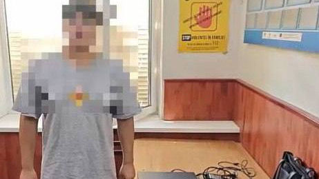 Chișinău: Un minor, cercetat de Poliție după ce ar fi furat laptopuri și un telefon