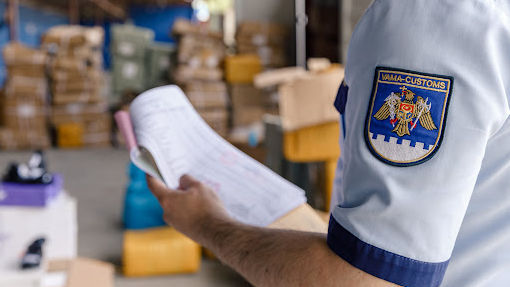 Nereguli la import: Statul va încasa suplimentar aproape un milion de lei
