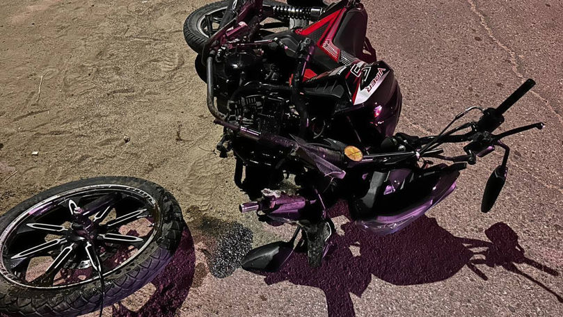 O motociclistă fără permis s-a izbit într-un gard la Șoldănești: E în stare gravă