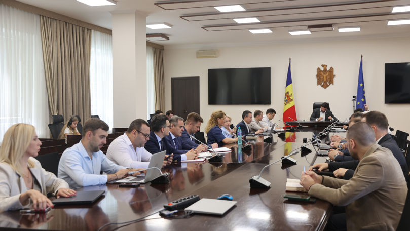Ministerul Energiei a început consultările cu mediul de afaceri
