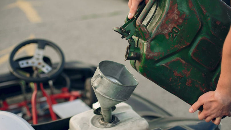 Motorina dispare de pe piața angro: Fermierii cer anchetă și acuză un posibil cartel
