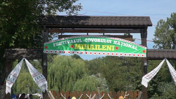 Tradițiile prind viață la Mihăileni: Festivalul Covorului și Portului Național revine cu ediția jubiliară