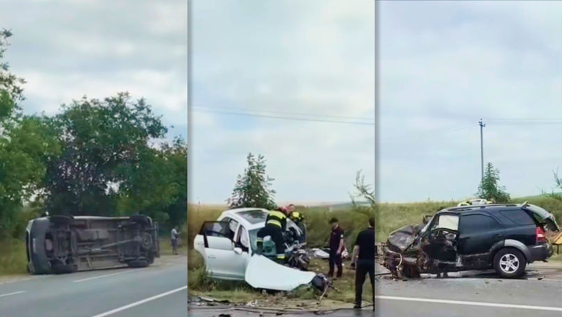 Accident la Albinița: O mașină răsturnată și altele două grav avariate